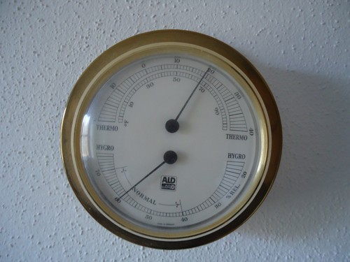 Thermo und hygrograph - und,